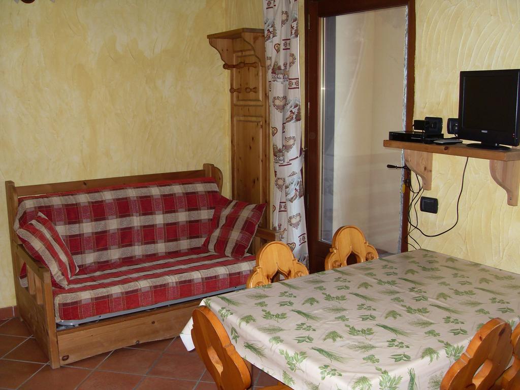 Residence Les Myosotis Champoluc Dış mekan fotoğraf